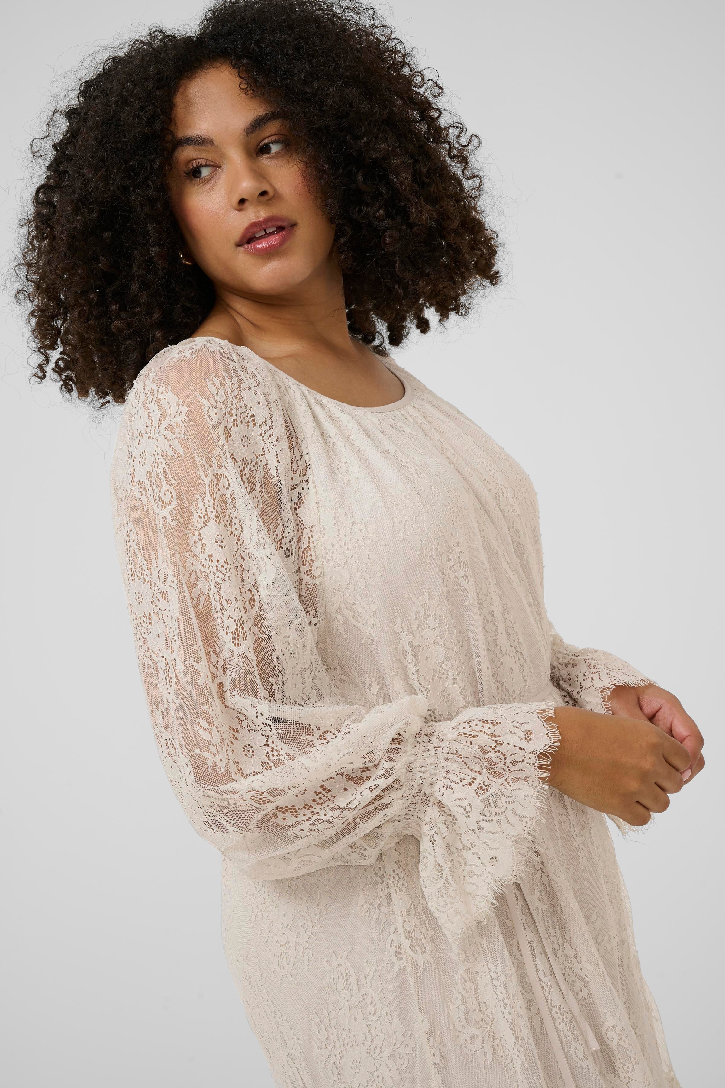 KCamalie Lace Dress