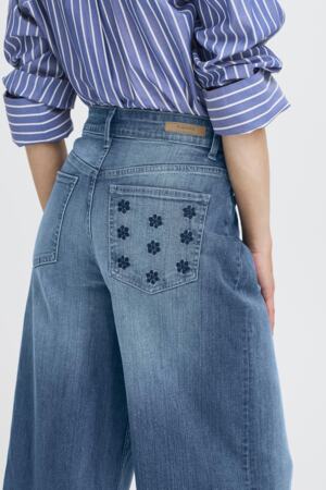 Cropped Blue Denim Jean