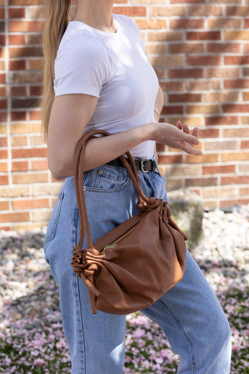 Aria Handbag Tan