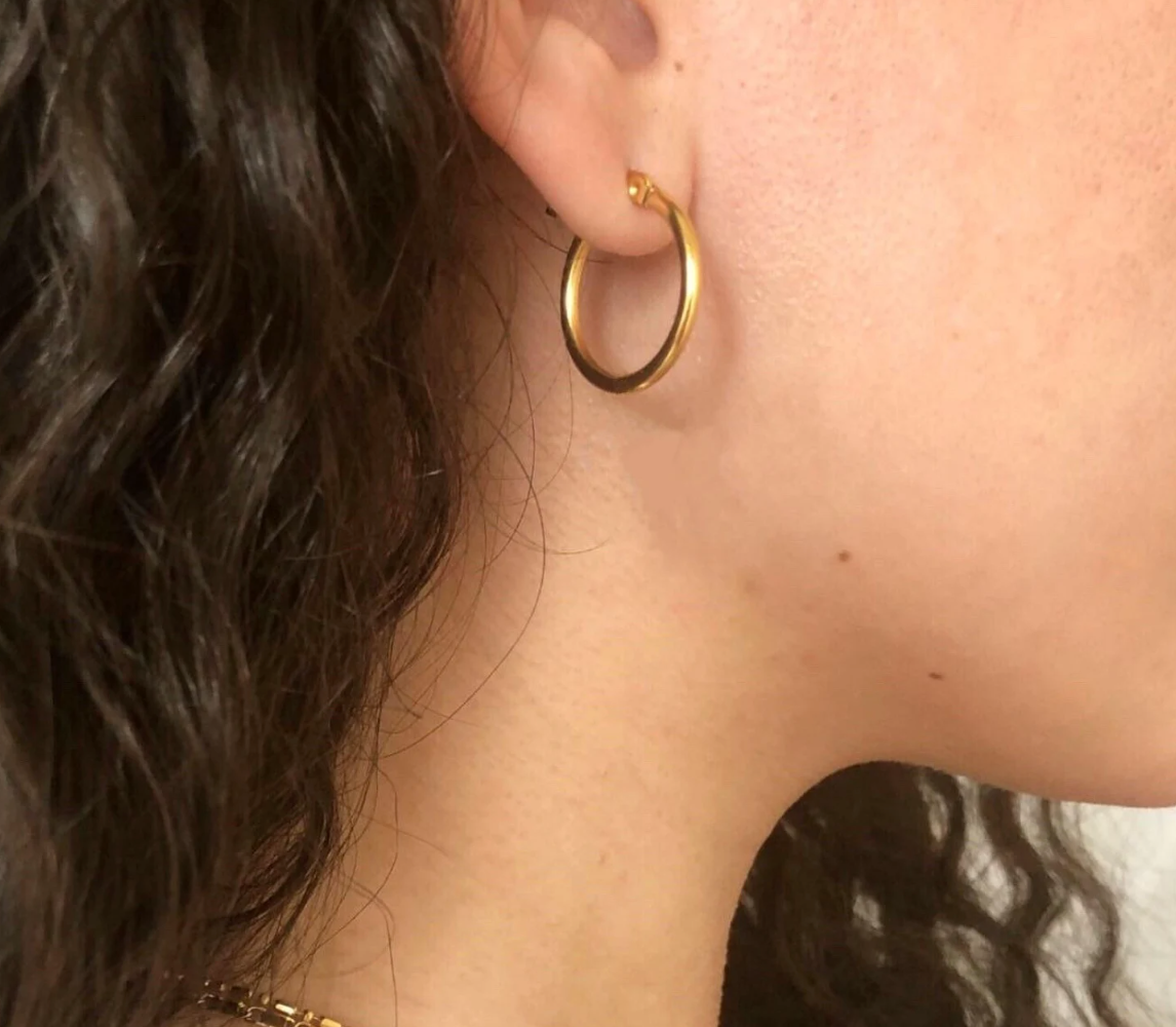 Minimal Gold Hoop Pearl Earrings