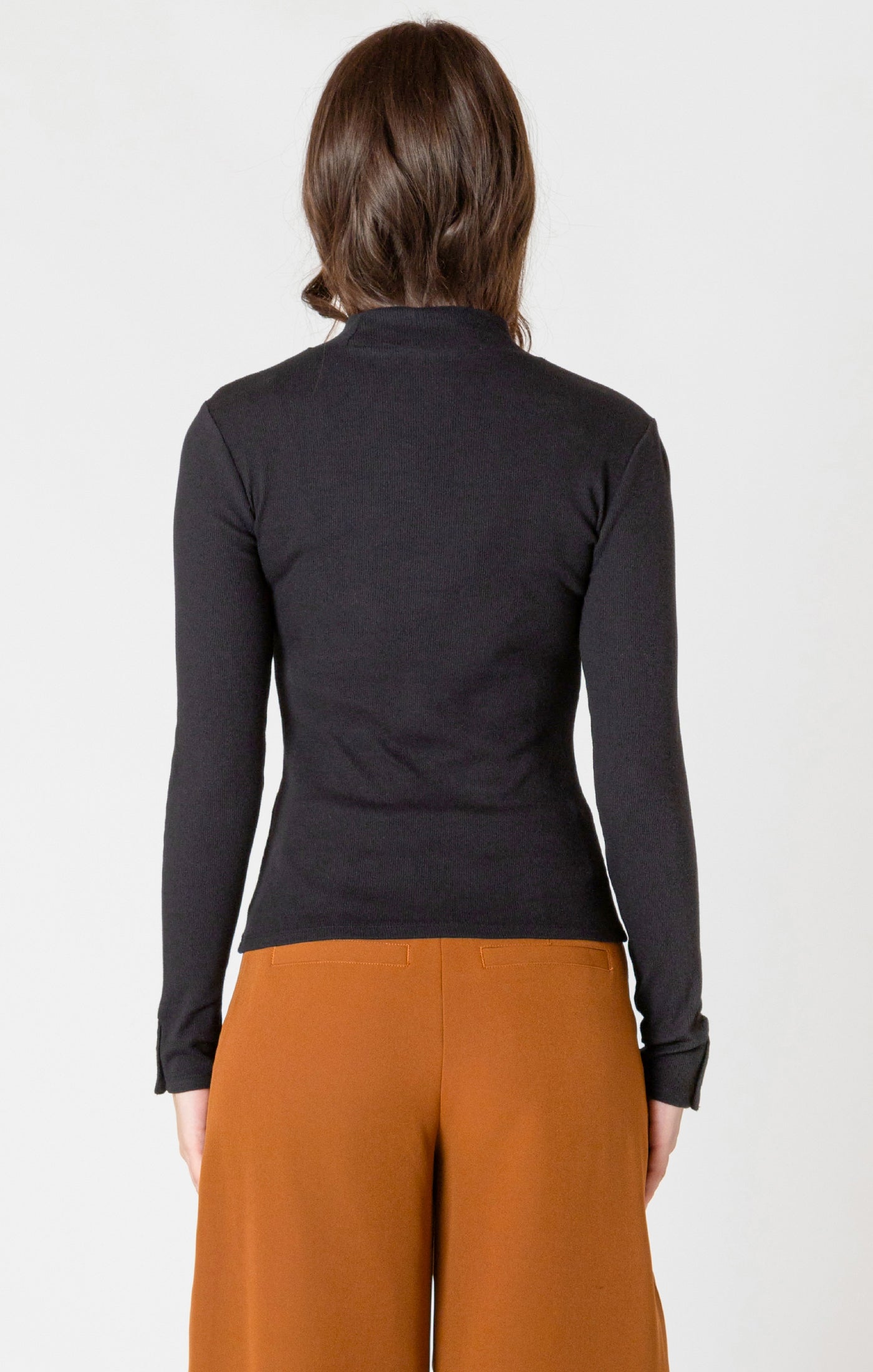 Ribbed mockneck top